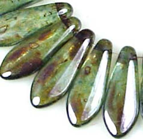 25 Czech Dagger Beads Luster - Transparent Green 5x16mm