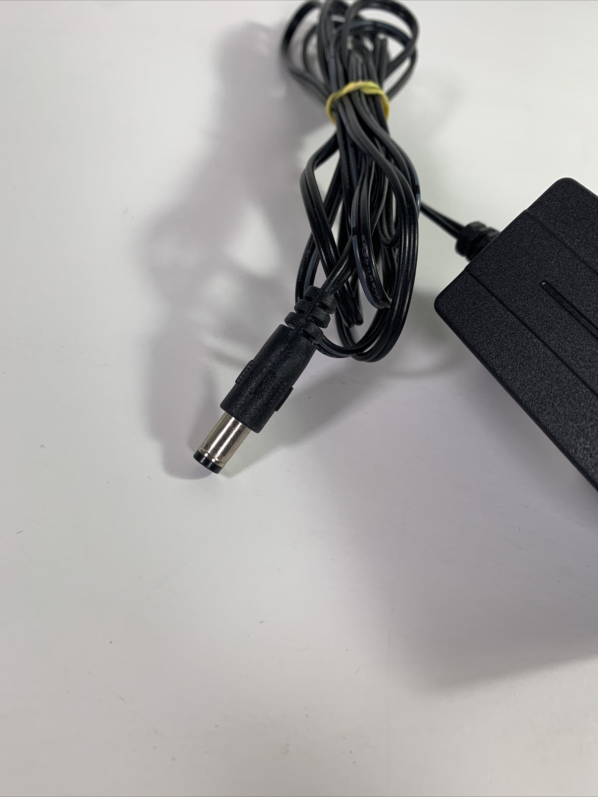 Genuine OEM Netgear 12V AC-DC Adapter Model MT12-Y120100-A1 P/N 332-10190-01