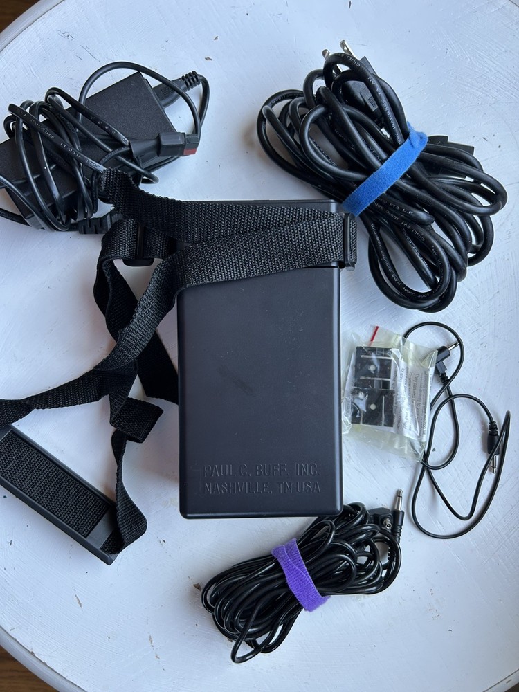 Paul C Buff Vagabond Mini Lithium power source for studio flash