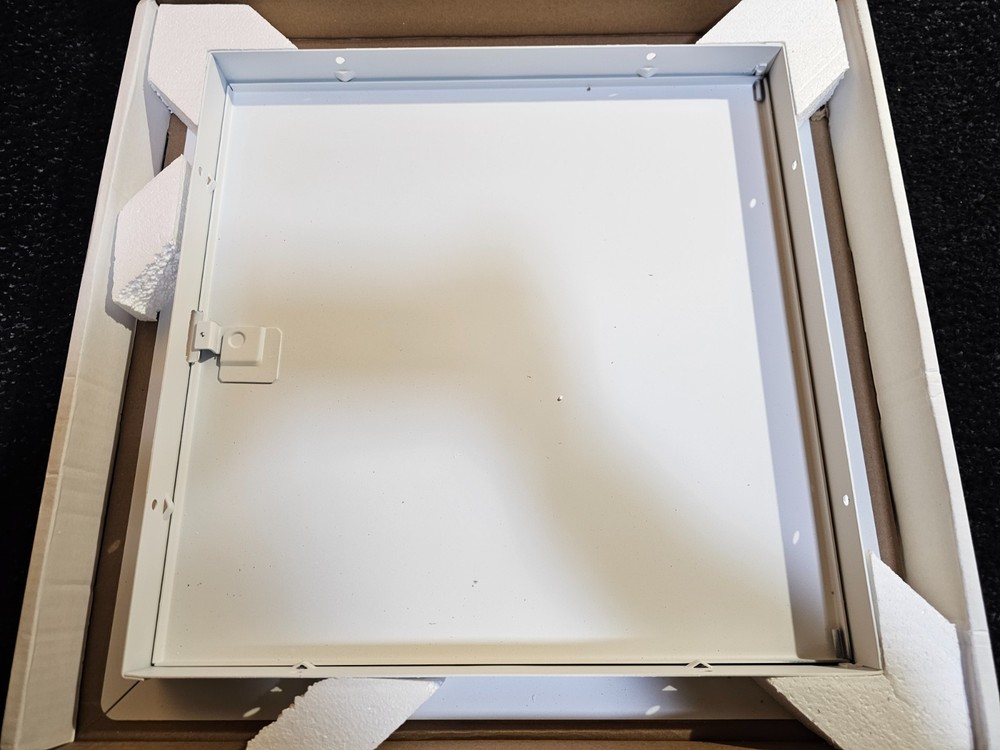 Cendrex AHD 16" x 16" General Purpose Access Door for All Surface Types, White