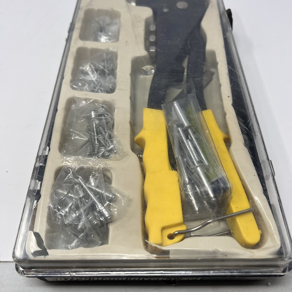 PERFORMANCE TOOL W2017C Hand Riveter Set - Rivet Set with Rivets Works Great