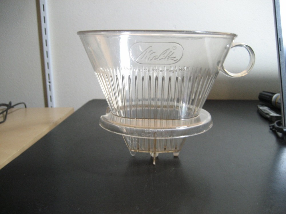 Vintage Melitta pour over coffee maker - Plastic