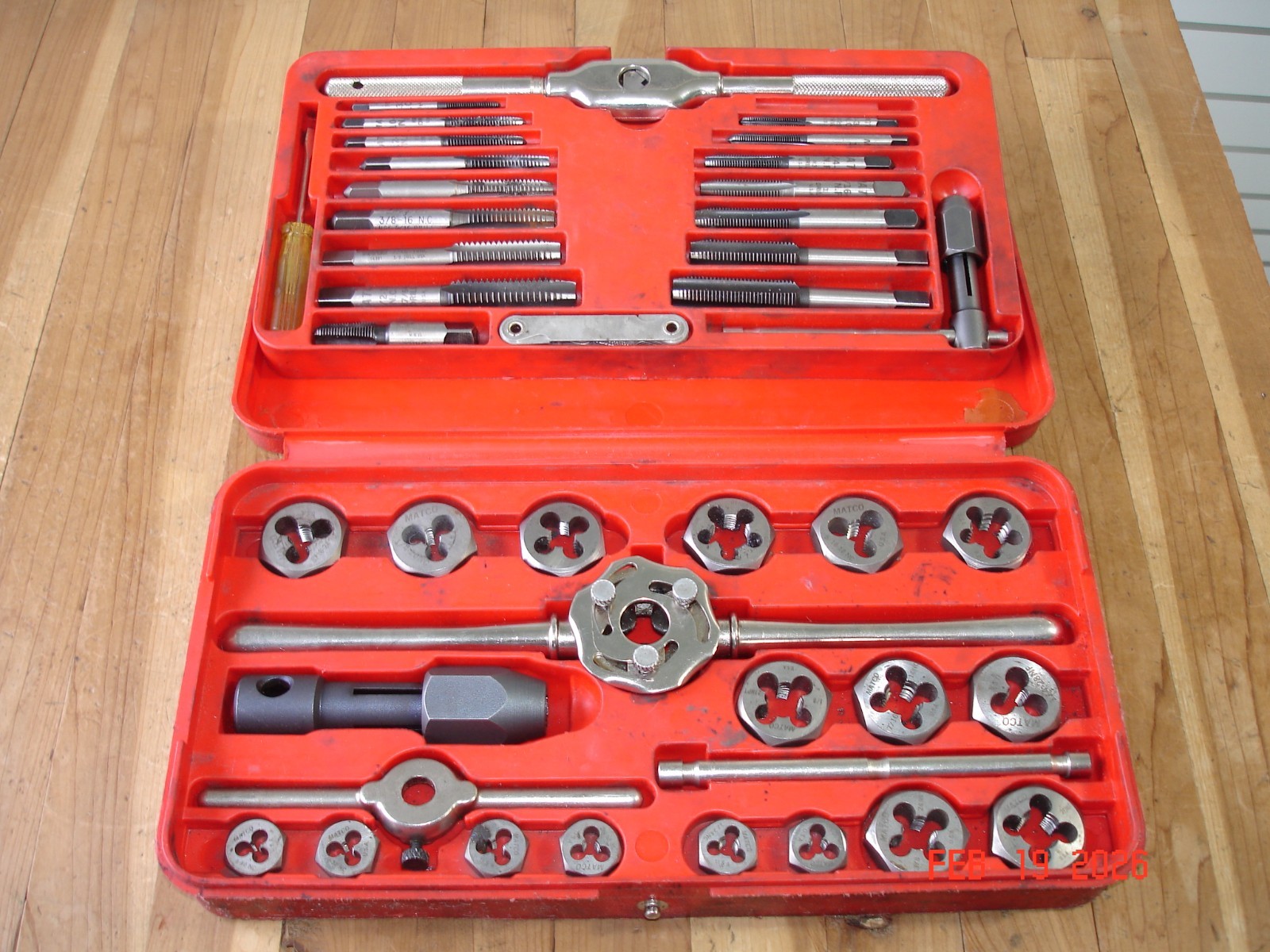 MATCO TOOLS TAP AND DIE SET SOME MIX SNAP-ON U.S.A. MECHANICS TOOLS