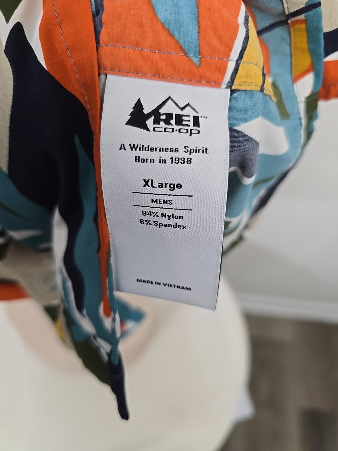 REI Co-Op Trailmade Short Sleeve Button Up Hawaiian Shirt XL Vacation Hiking