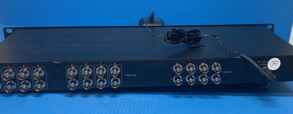 8 Input 16 Output Video Distribution Amplifier