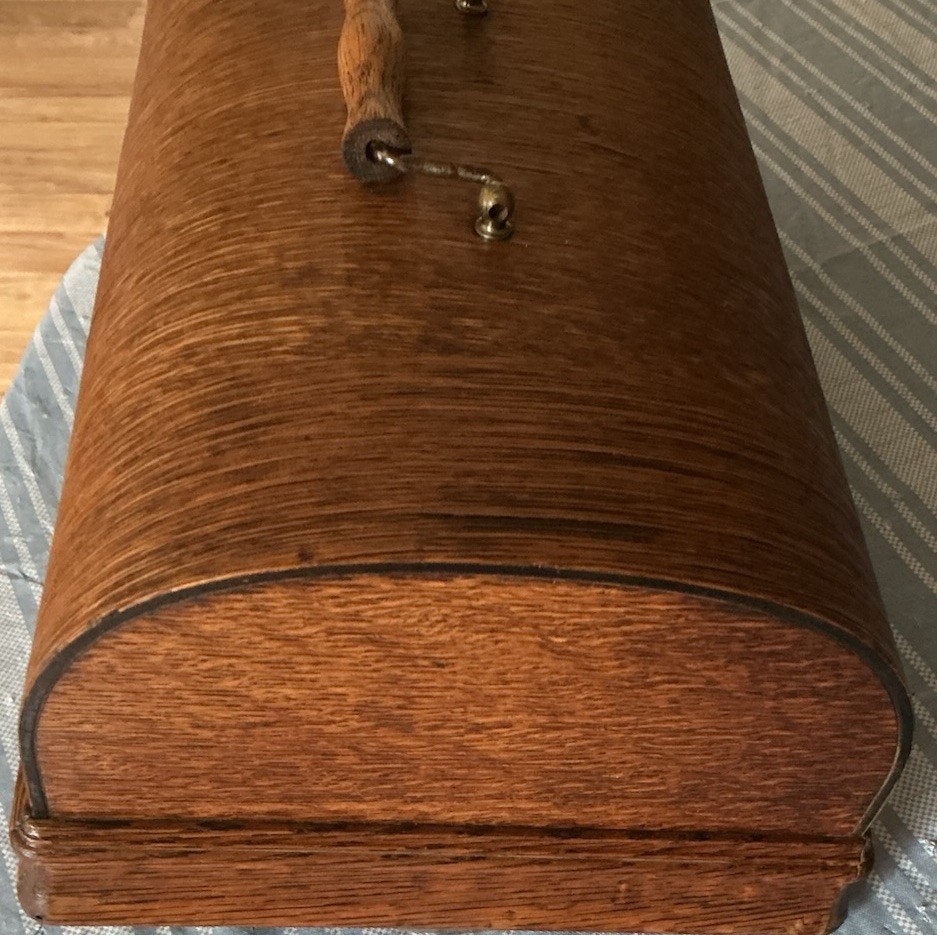 Edison Triumph Phonograph Lid Model E