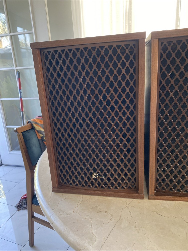 Sansui SP-35 35w Speakers Pair- UNTESTED!!