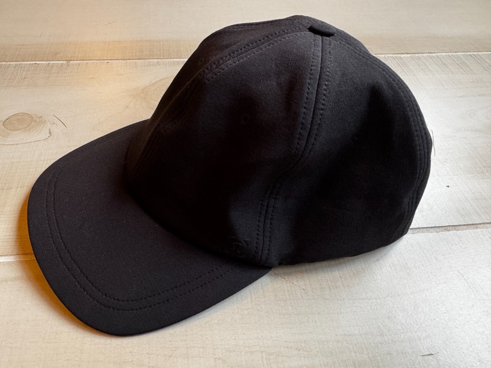 Lululemon black adjustable baseball cap hat women's