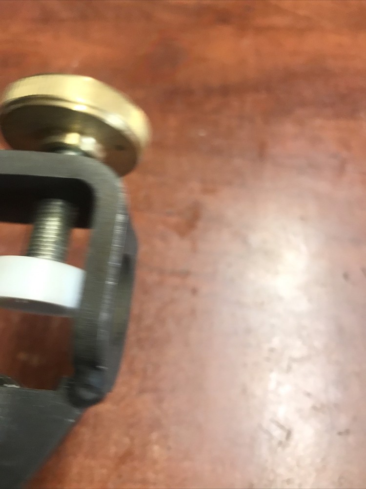 Use OEM One Way Chisel Sharpener Attachment Wolverine Vari-Grind Attachment