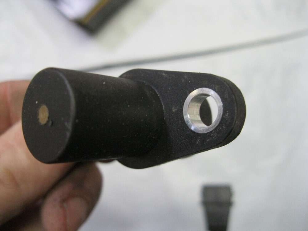 Airtex 5S1813 Crankshaft Position Sensor