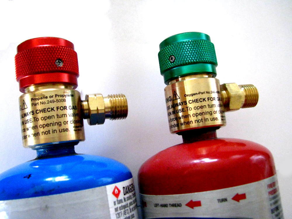 Jewelers Little Torch Regulators. Fits disposable tanks. Pre-set, Smith TYPE