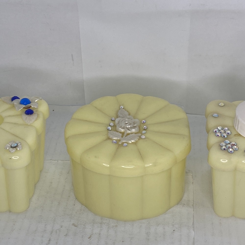 Vintage Menda Co Ivory Plastic Vanity Box Set