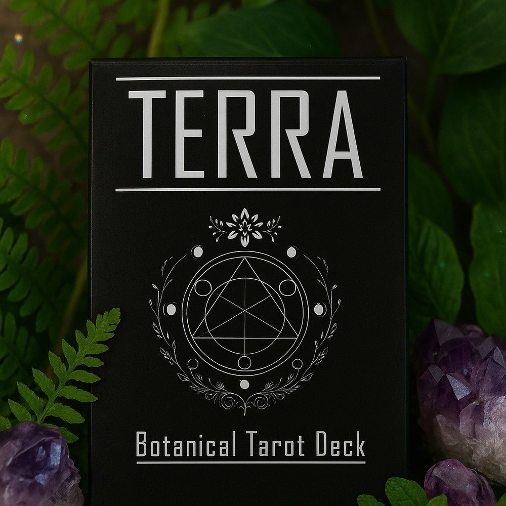 Terra Botanical Tarot Deck
