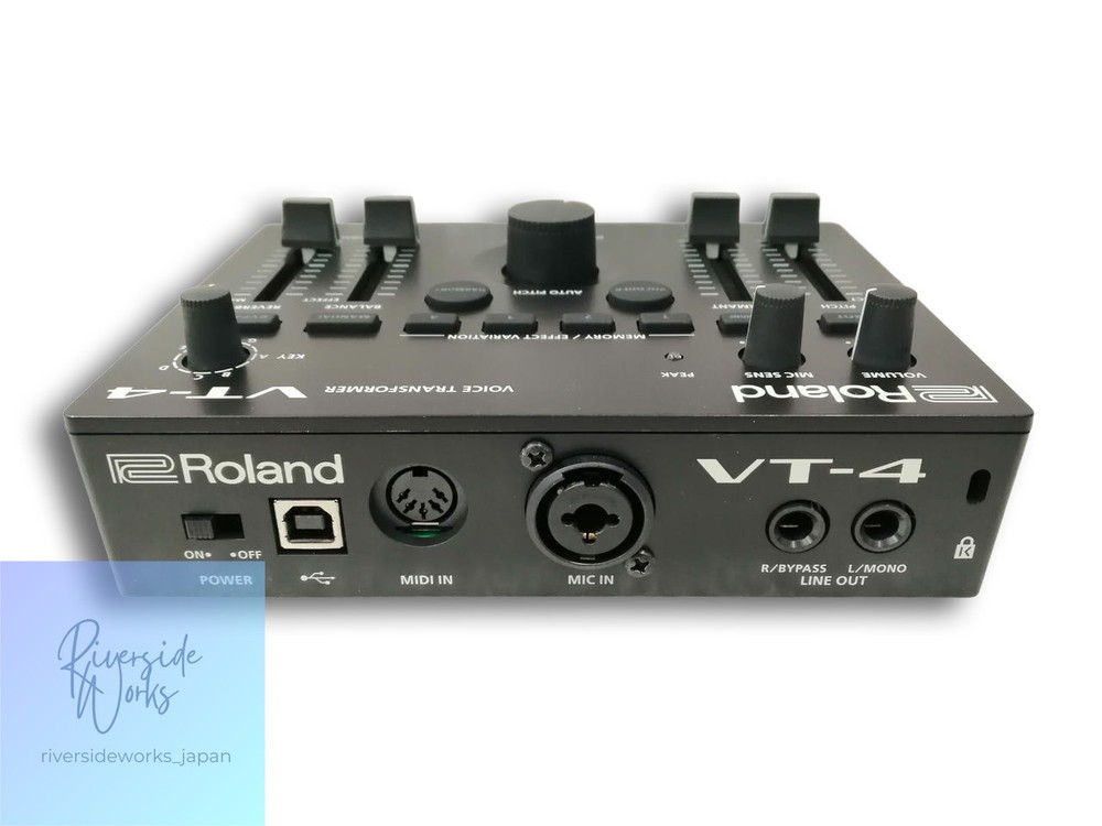 ROLAND VT-4 Vocal Effects Processor Portable Used JP