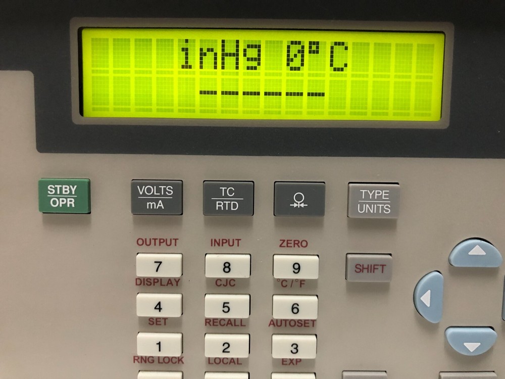Fluke 525B Temperature / Pressure Calibrator