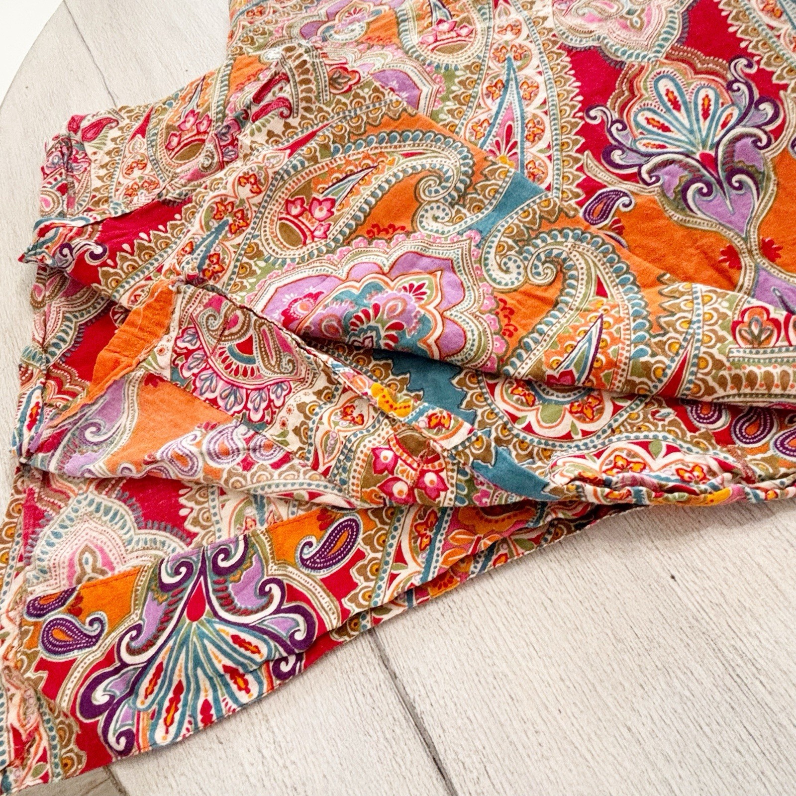 COST PLUS WORLD MARKET Multicolor Paisley VENICE Print Split Shower Curtain READ