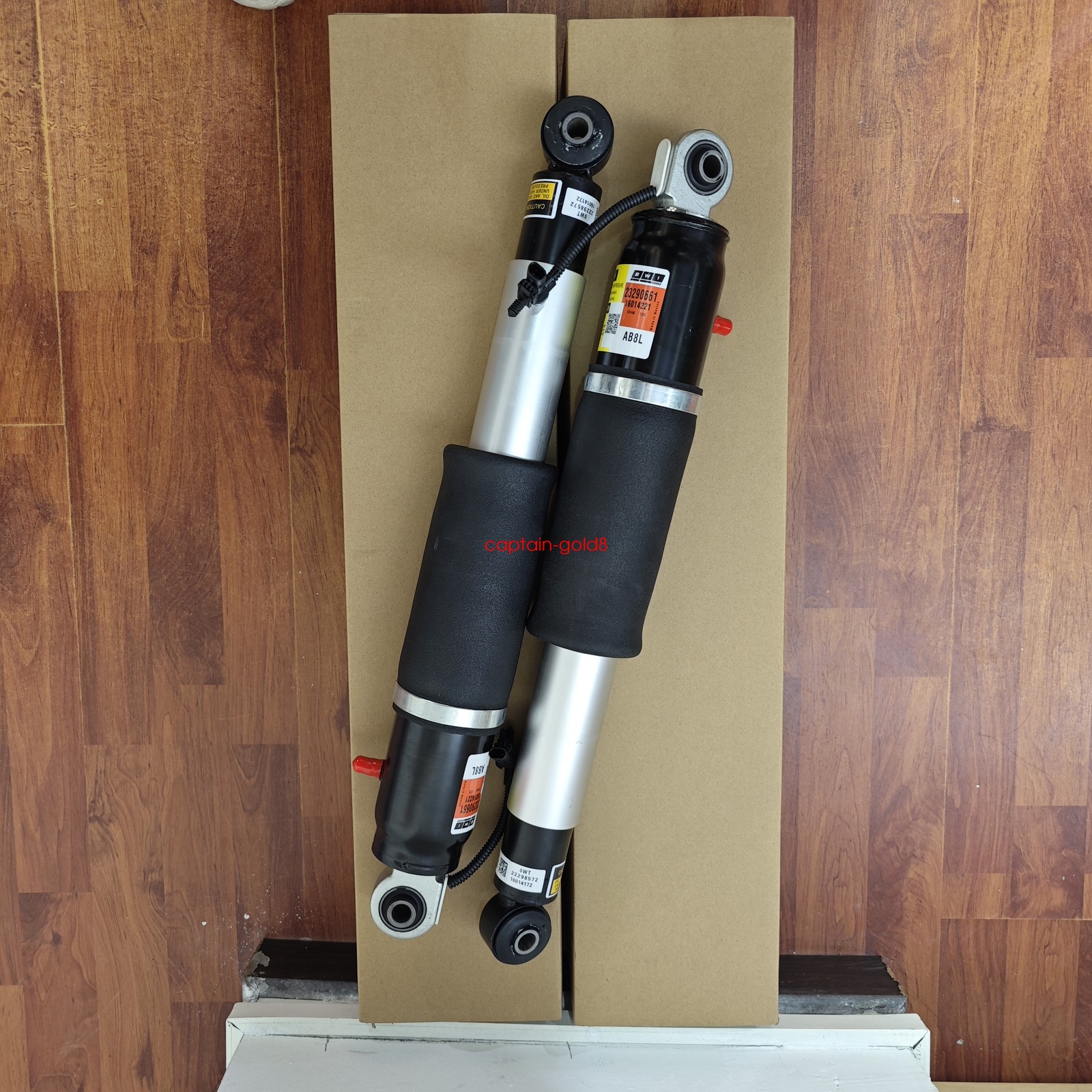 OEM 2X Rear Air Shock Absorbers 84176675 For Escalade Suburban Tahoe Yukon 15-20