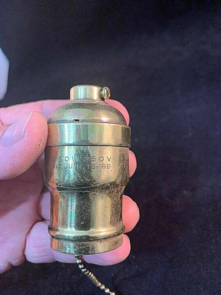 Antique 1899 No Name Socket housing