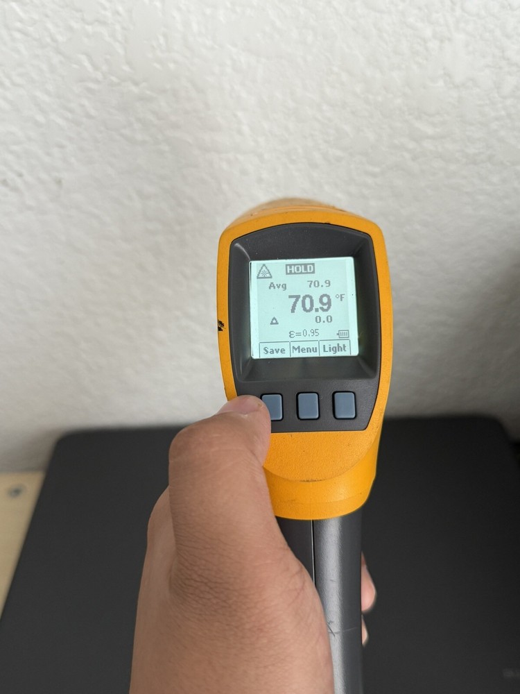 Fluke 568 IR Thermometer Contact Temperature - SHIPS FAST