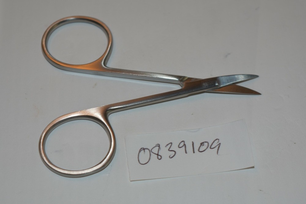 MDS 0839109 Eye Scissors 3 1/2" Curved Tip Sharp/Sharp