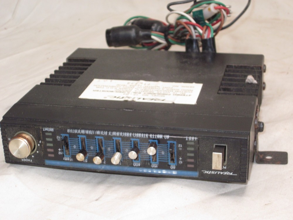 untested vintage REALISTIC STEREO FREQUENCY EQUALIZER BOOSTER model 12-1954