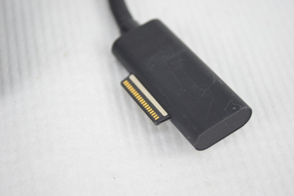 Microsoft 1661 Docking Station