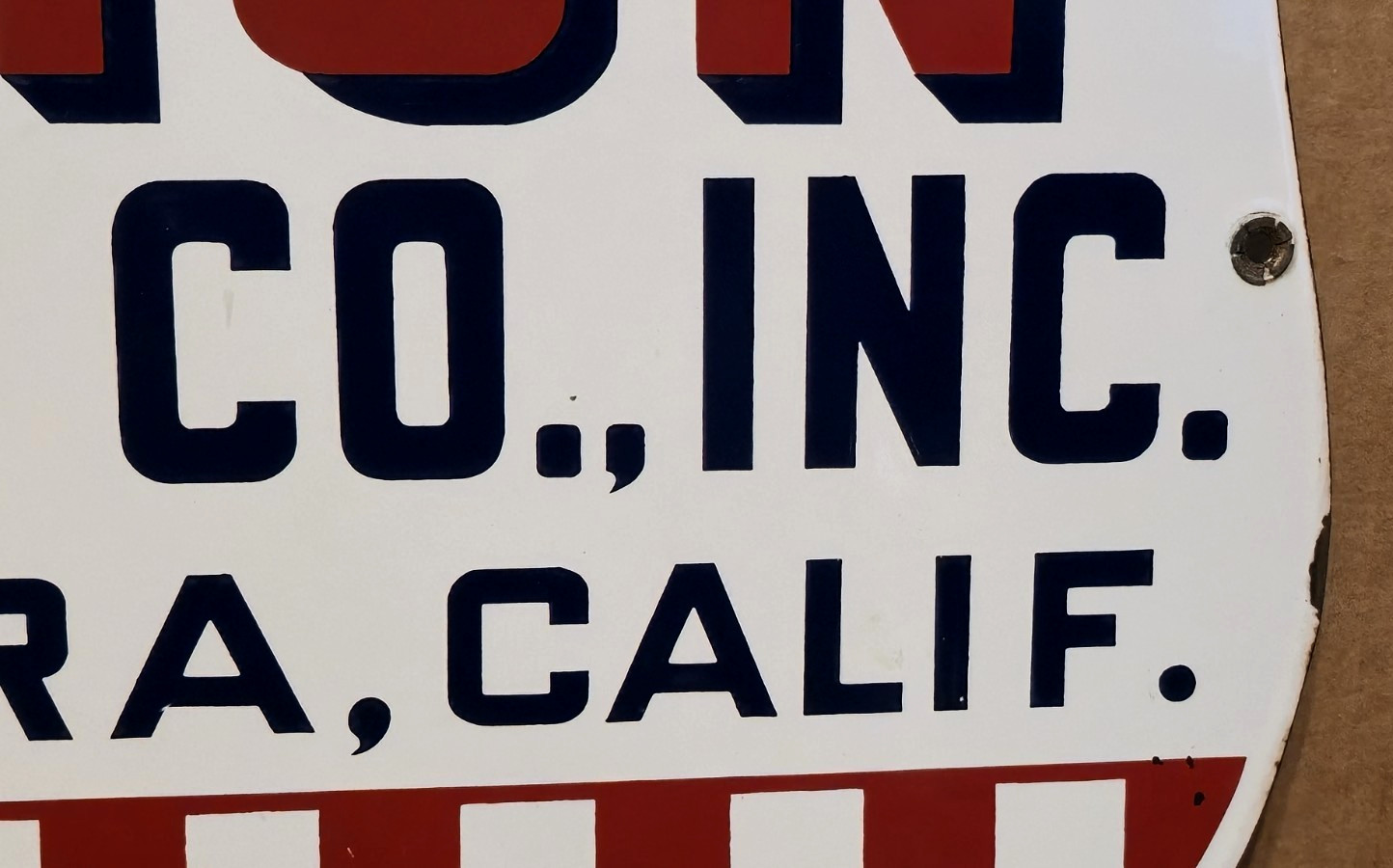 UNION TRUCK CO. VENTURA CALIF Porcelain Shield Sign - RARE!