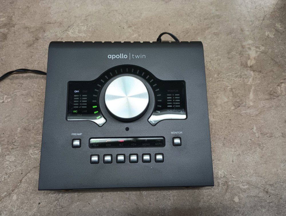 Universal Audio Apollo Twin MKII Thunderbolt Audio Interface