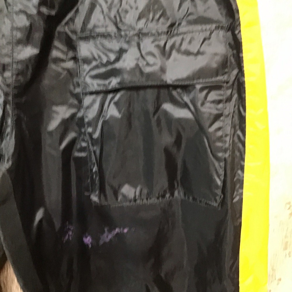 Thunder Under Motorcyclists Rain Suit. Jacket/Pants. Size Large.