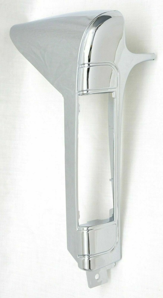 Dash Insert Left Vertical for Freightliner Century 1997-12 Chrome Plastic #53984