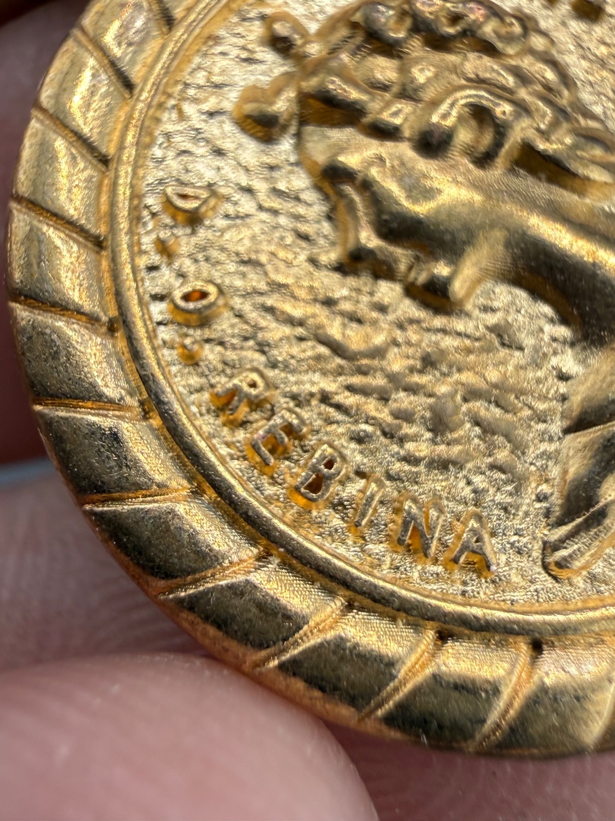 Vintage Elizabeth Imitation Coin Necklace Gold Tone 18”