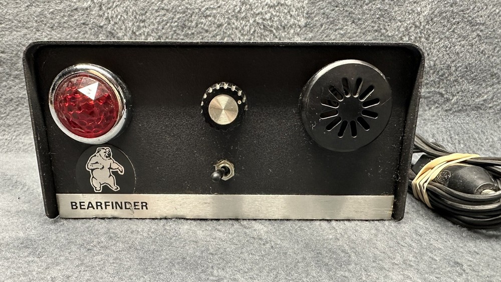Vintage Bearfinder BFRD1 2-Band Radar Detector-Tested