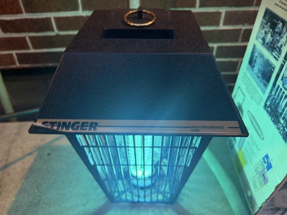 Stinger Bug Zapper Model UV 40 USA TESTED WORKING WITH BOX