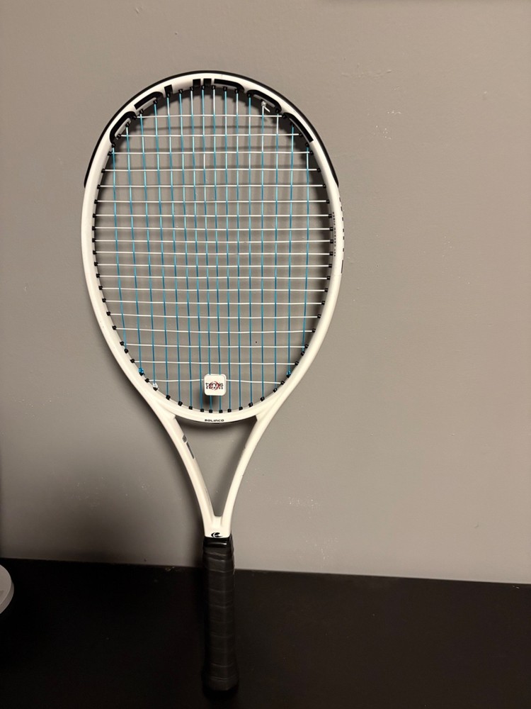 solinco whiteout 305 with string