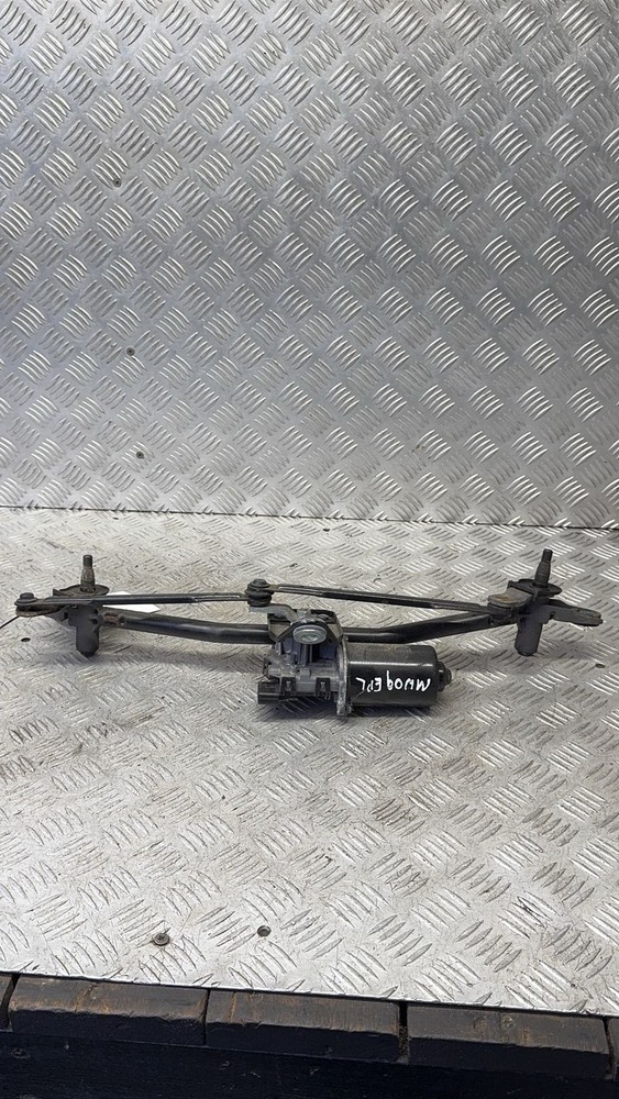 KIA CEED FRONT WIPER MOTOR 2009