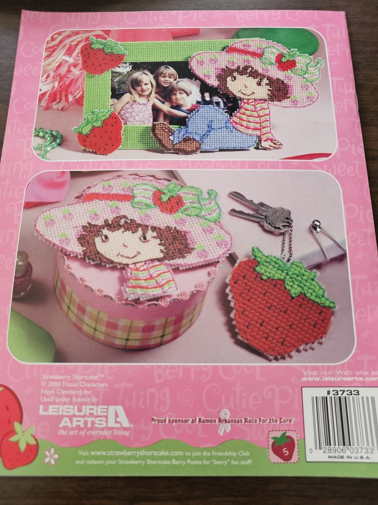 Strawberry Shortcake Frames & Keepsakes Booklet Plastic Canvas Craft Patterns