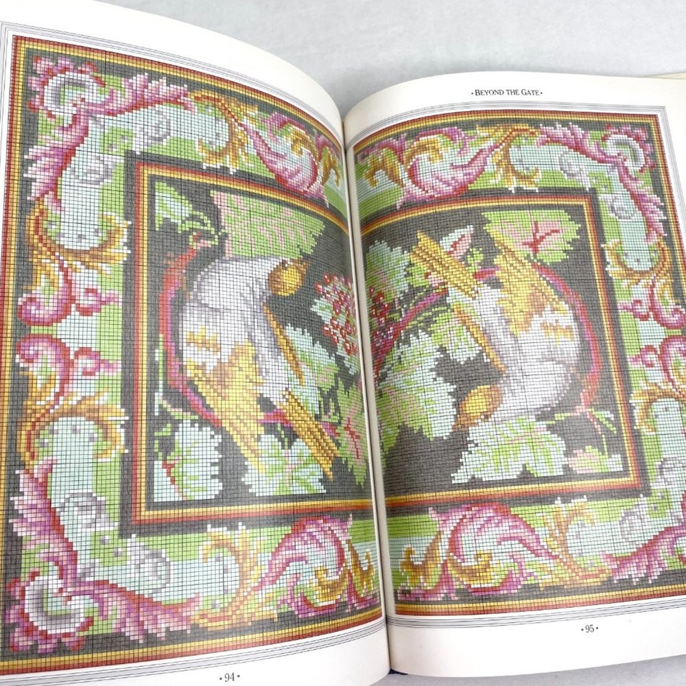 English Countryside Needlepoint Book