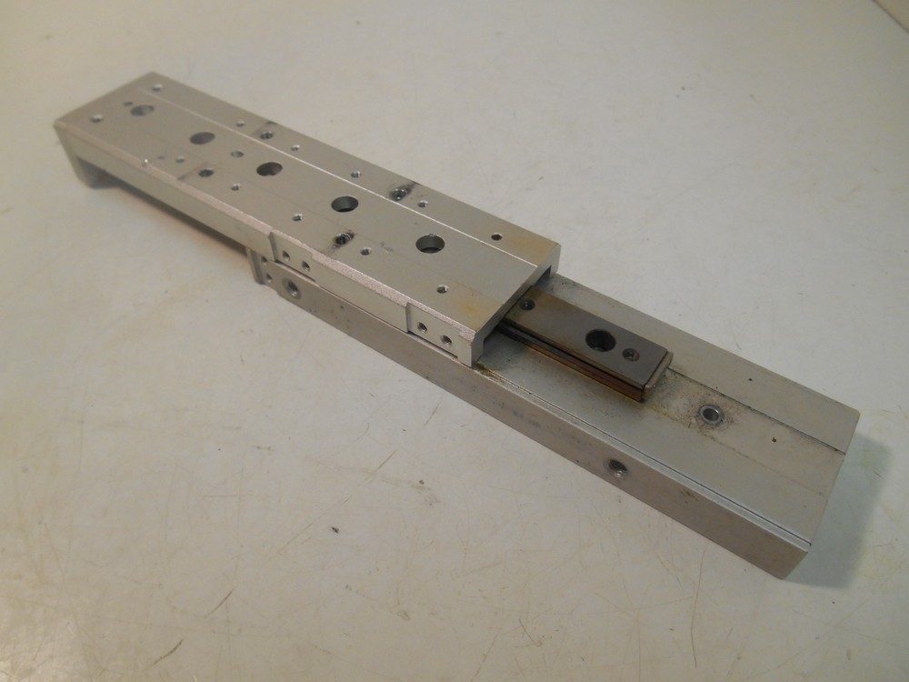 SMC MXS8L-75 Air Slide Table