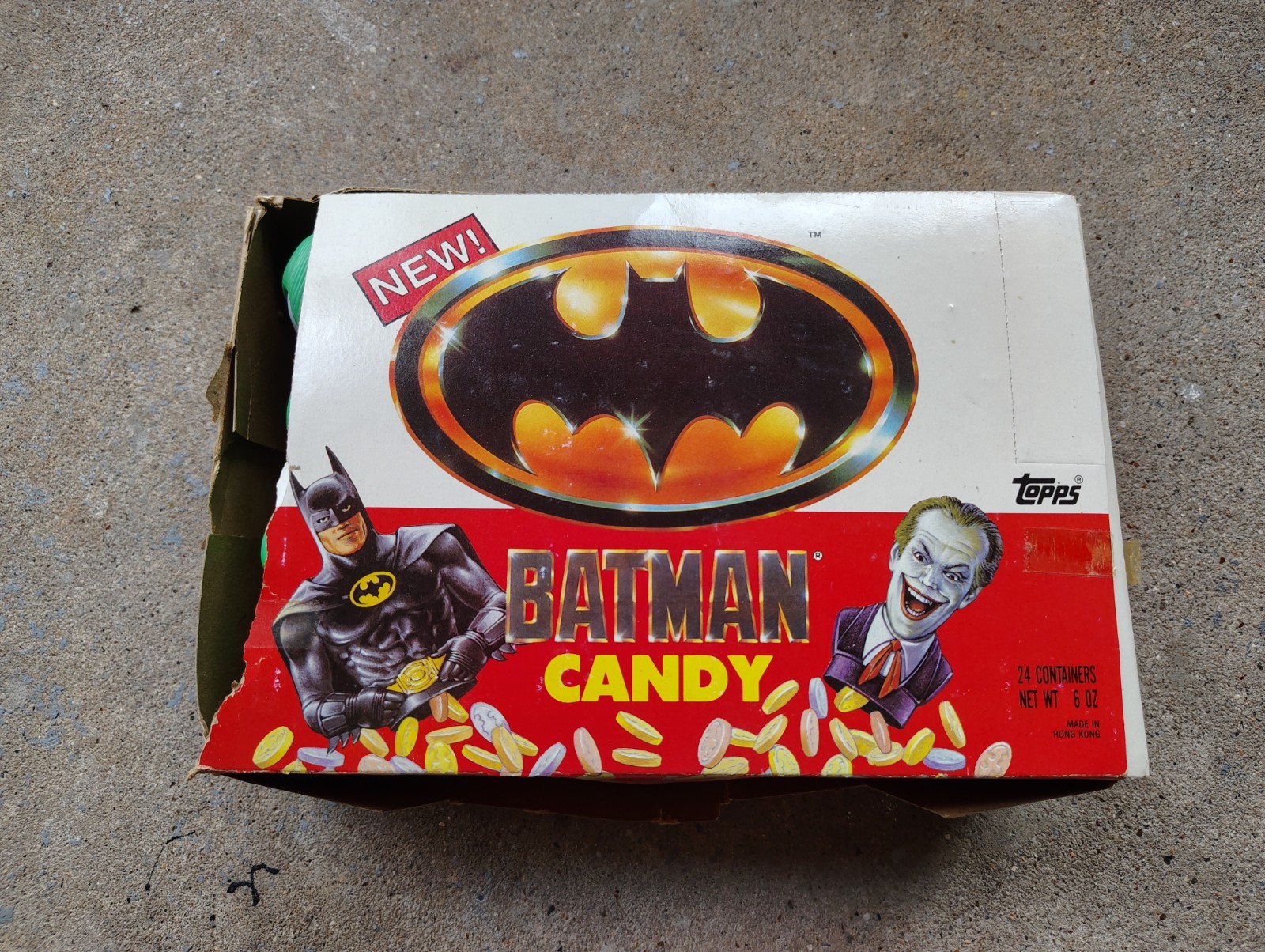 Vintage 1989 candy. Topps Batman Joker Plastic Figures open box w/ 24 packs
