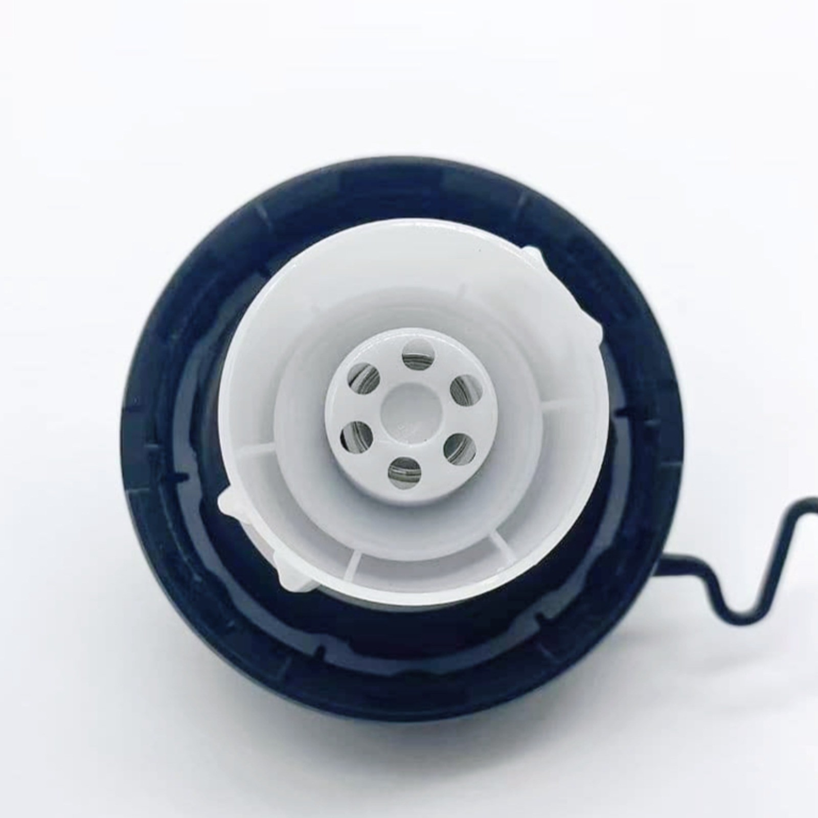 New Fuel Tank Gas Cap Assembly 77300-33070 For Toyota Lexus Corolla 77300-47010