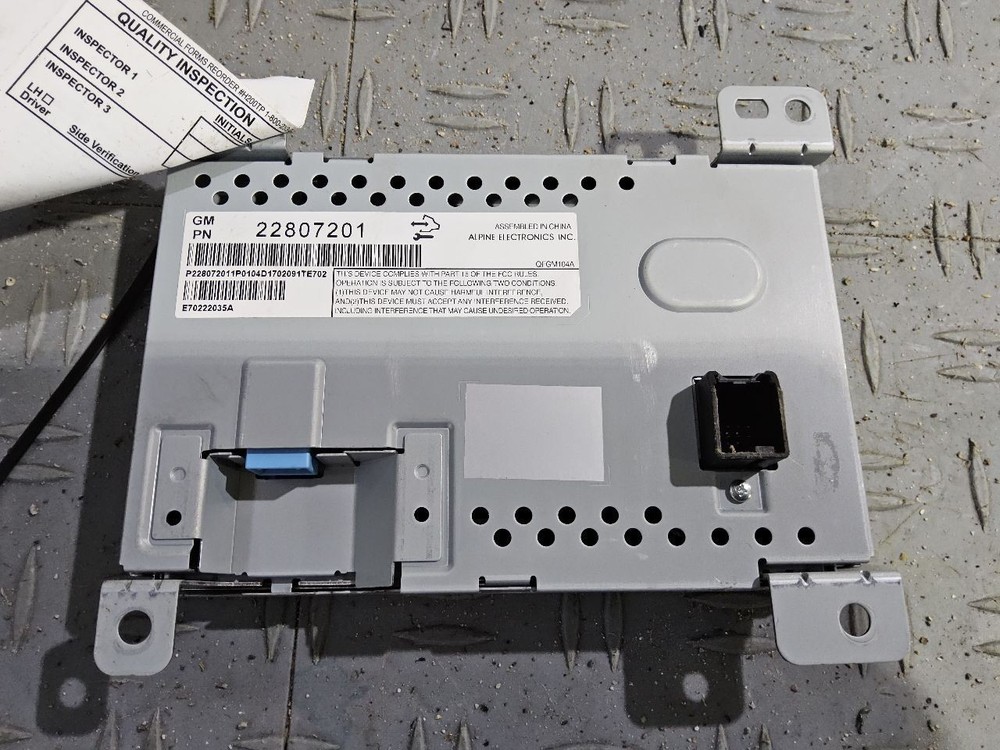 2010-2017 GMC Terrain Dash Mounted Lower 7" Display Screen