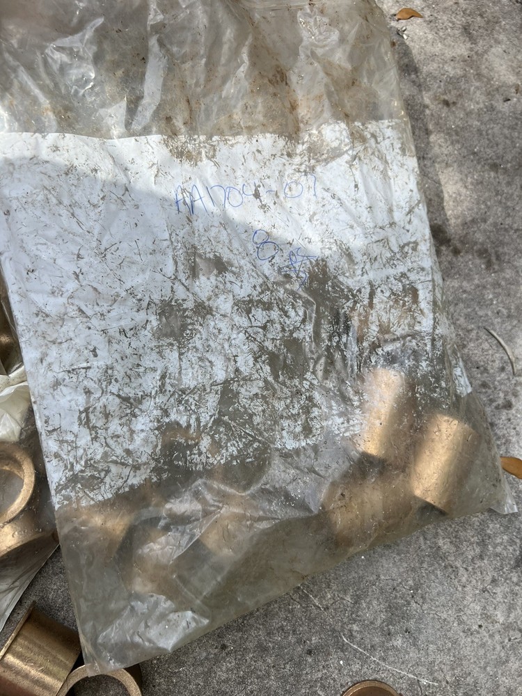 Bronze bushing mixed lot