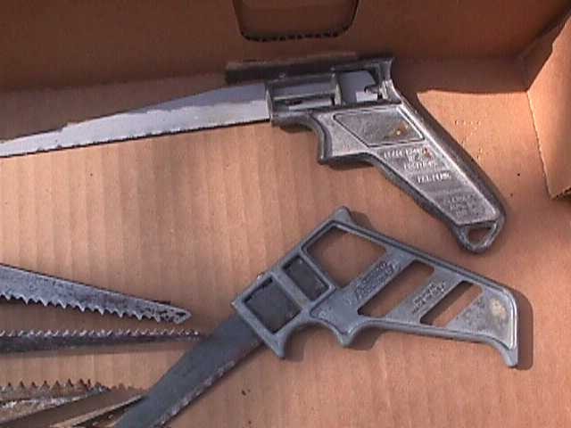 VINTAGE KEYHOLE SAW LOT