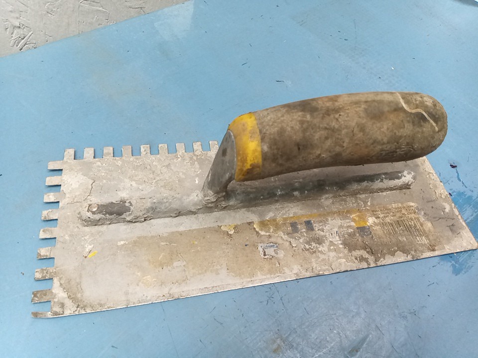 QEP Wall Trowel (LL)