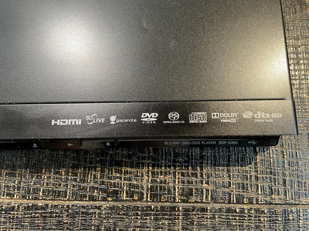 Sony BDP-S380 Blu-Ray / Streaming Player