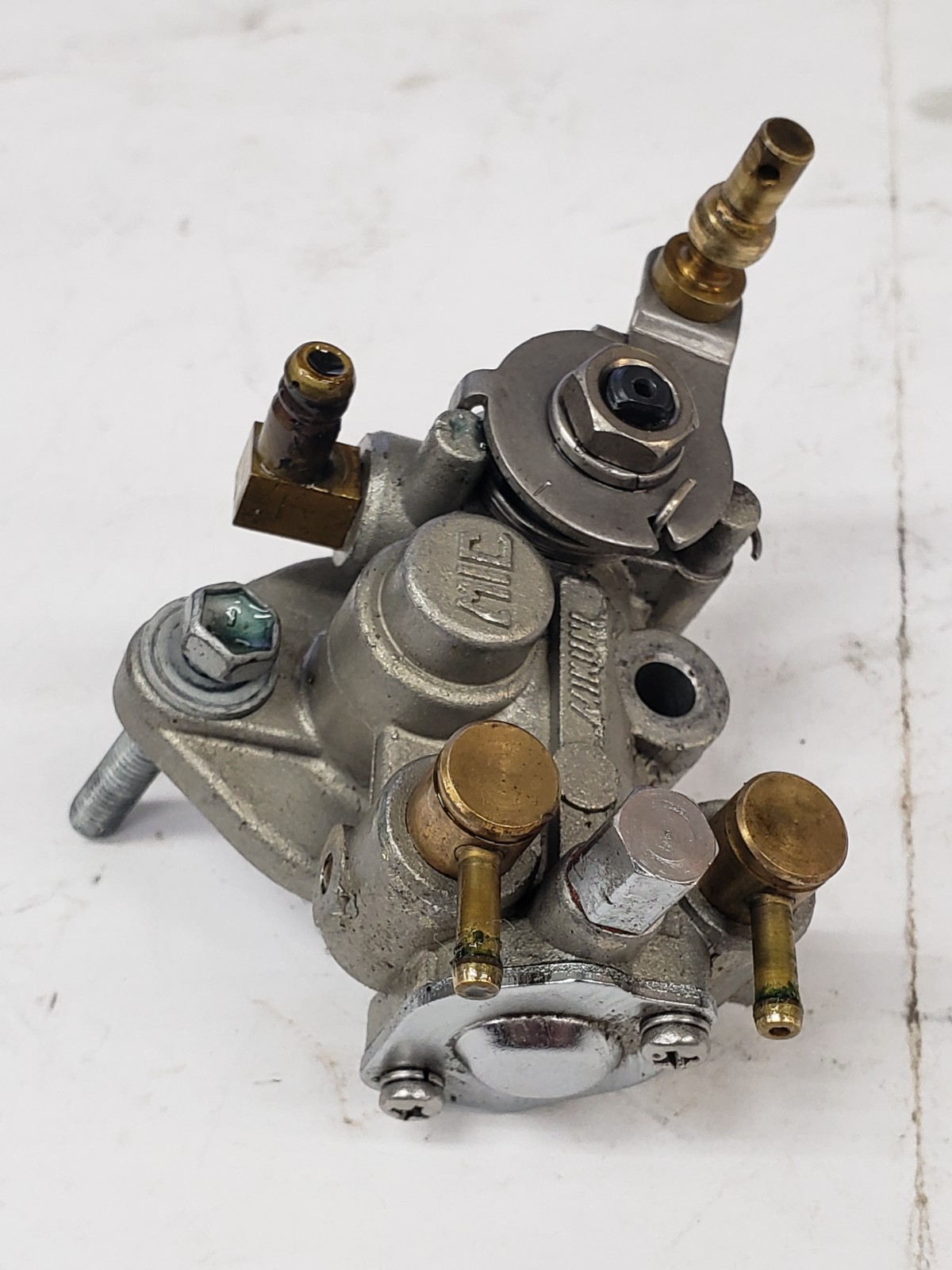 Suzuki 16100-94410 Outboard Oil Pump DT 40 Spirit 40hp