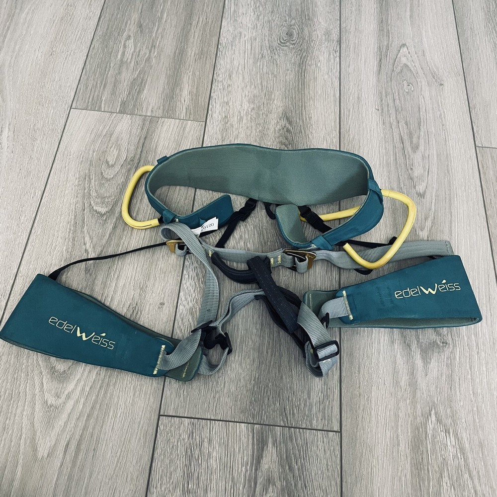 Edelweiss Climbing Harness Medium?