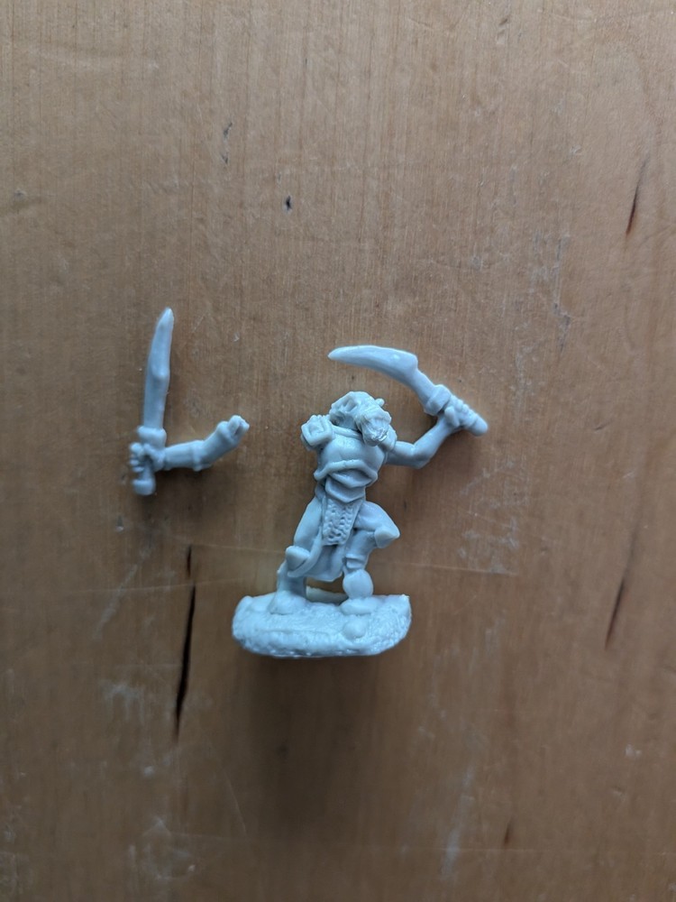 Reaper Bones Goblin With 2 Swords