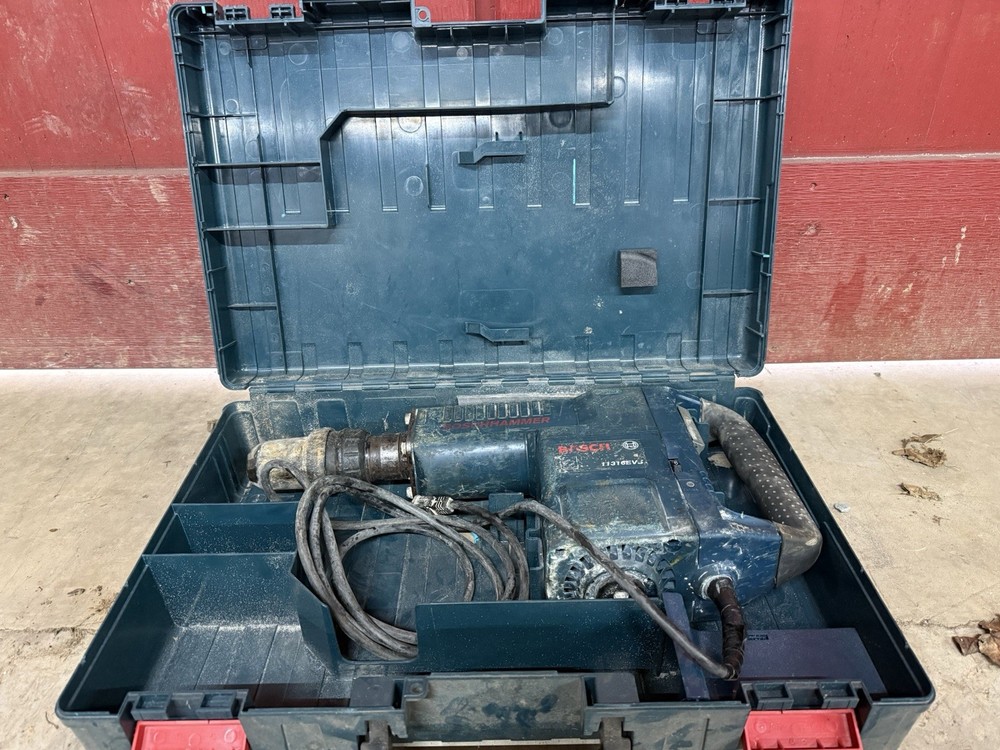 Bosch 11316EVS demo hammer