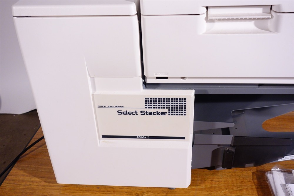 Sekonic SR-3500 OMR Optical Mark Reader + Stacker / Excellent
